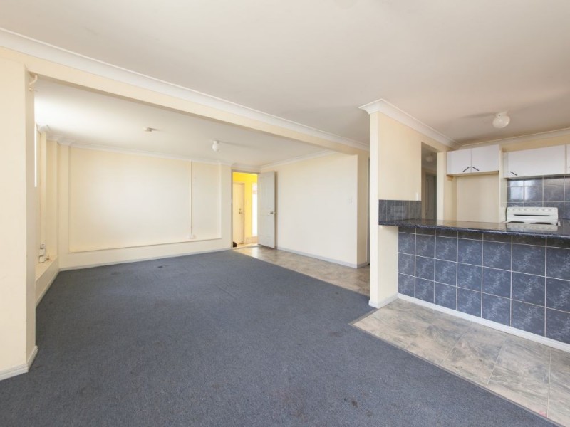 1 Wain Ave, Logan Central QLD 4114