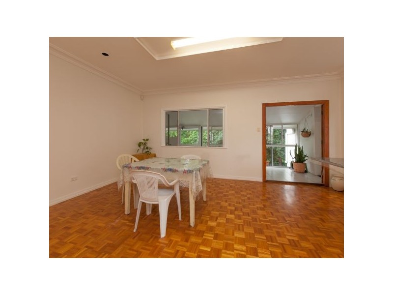 42 Bryden Street, Windsor QLD 4030