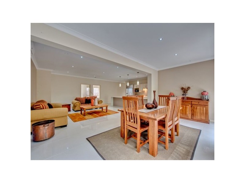 15 Mahogany Rise, Brookwater QLD 4300