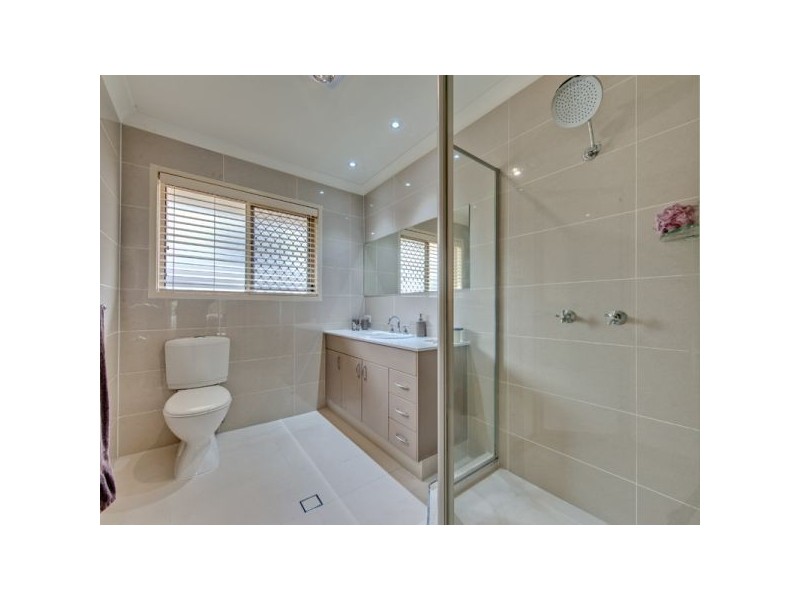 15 Mahogany Rise, Brookwater QLD 4300