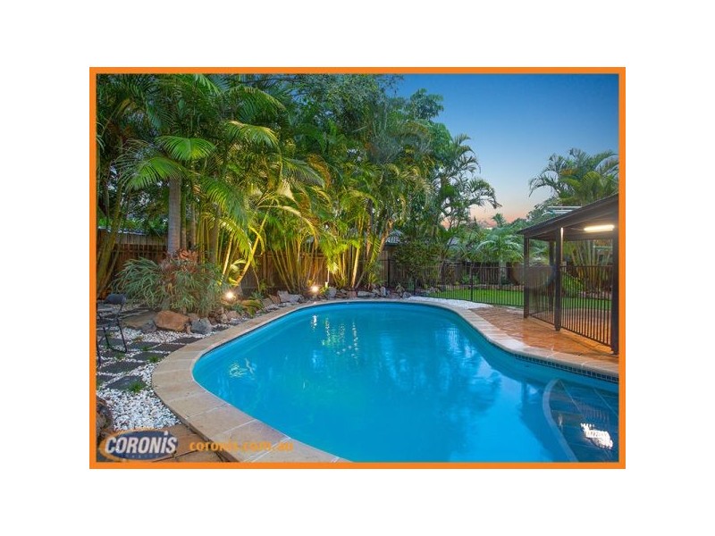 27 Kuringal Drive, Ferny Hills QLD 4055