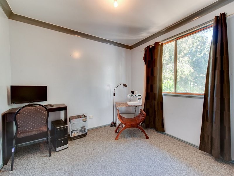 5 Rice Road, Redbank Plains QLD 4301