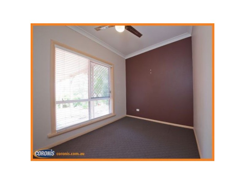 17 Vaucluse Crescent, Petrie QLD 4502