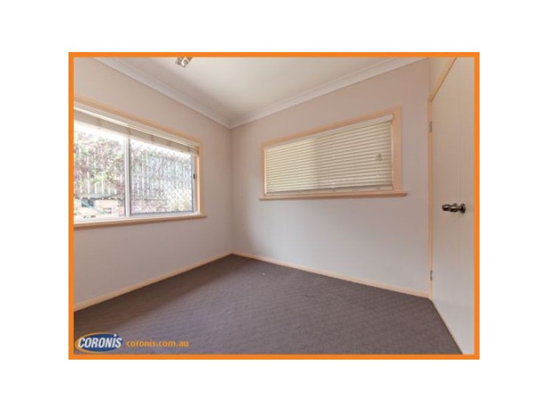 17 Vaucluse Crescent, Petrie QLD 4502