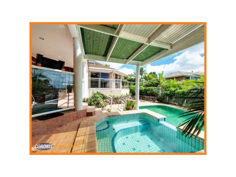 12 Trafalgar St, Highland Park QLD 4211