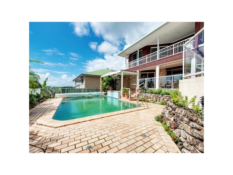 12 Trafalgar St, Highland Park QLD 4211