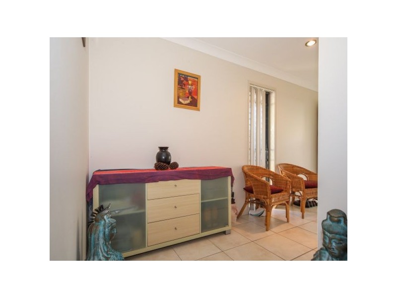 1/2 Henry St, Coomera QLD 4209