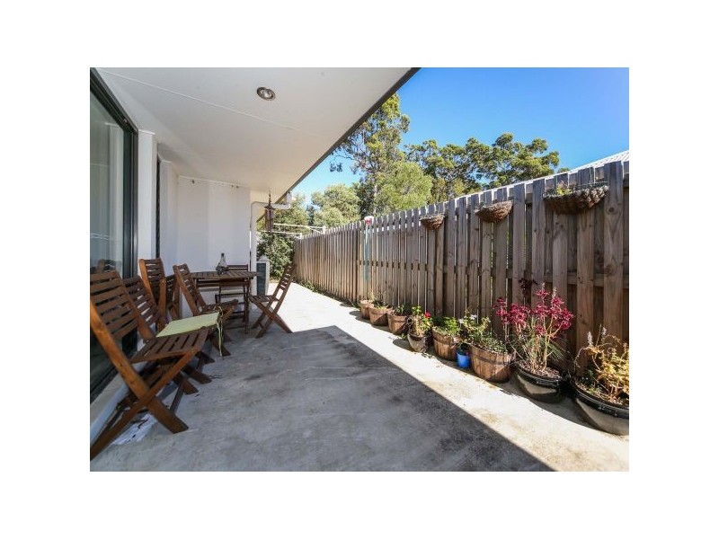 1/2 Henry St, Coomera QLD 4209