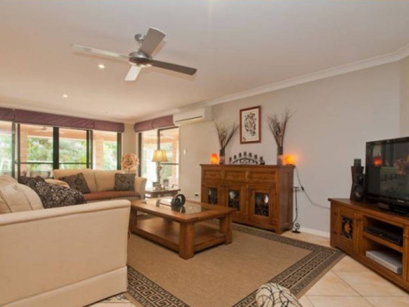 25 Glady Avenue, Caboolture QLD 4510