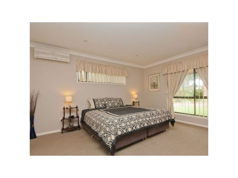 25 Glady Avenue, Caboolture QLD 4510