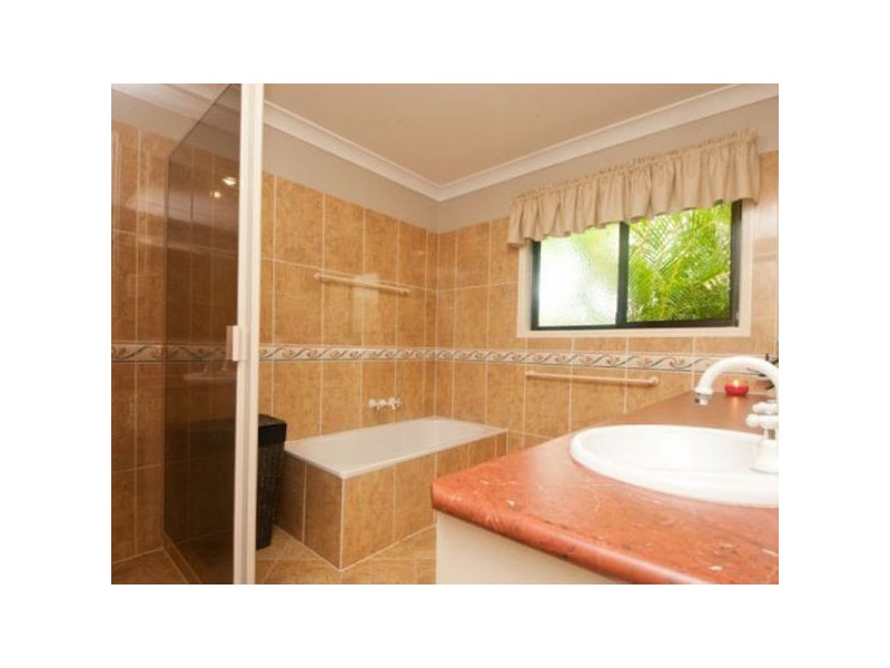 25 Glady Avenue, Caboolture QLD 4510