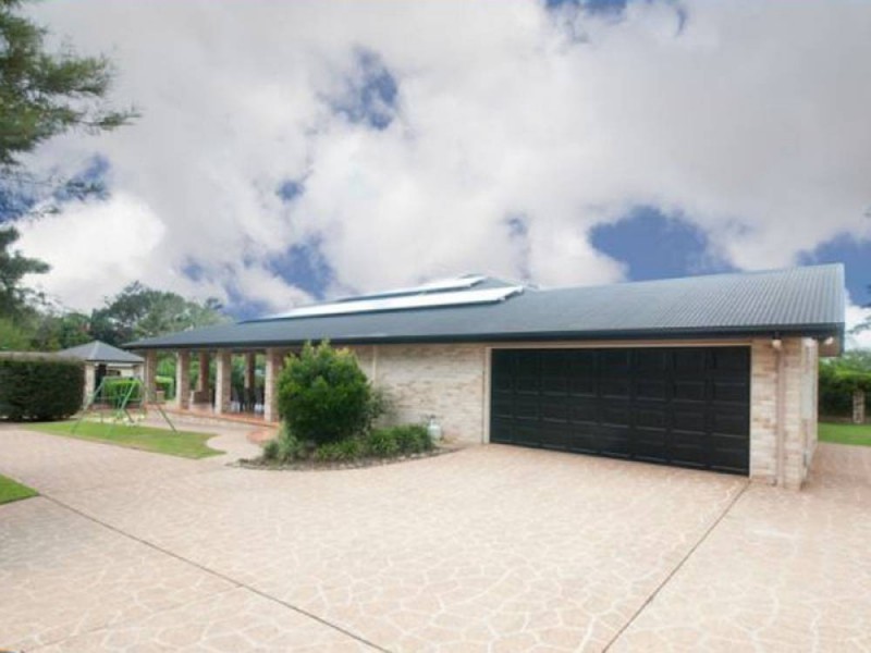 25 Glady Avenue, Caboolture QLD 4510