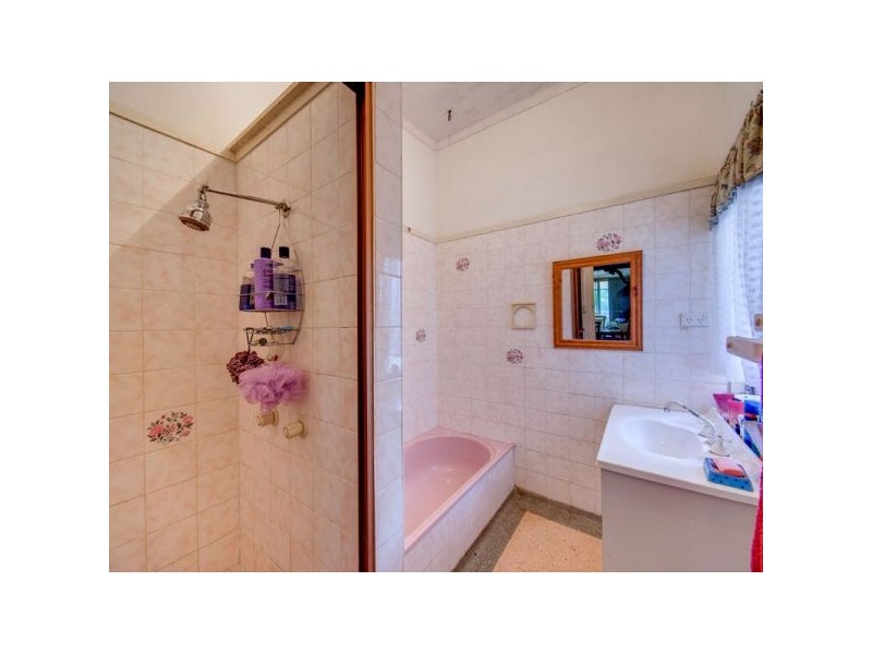 60 Lucan Avenue, Aspley QLD 4034