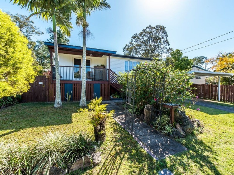 32 Bruce Road, Woodridge QLD 4114