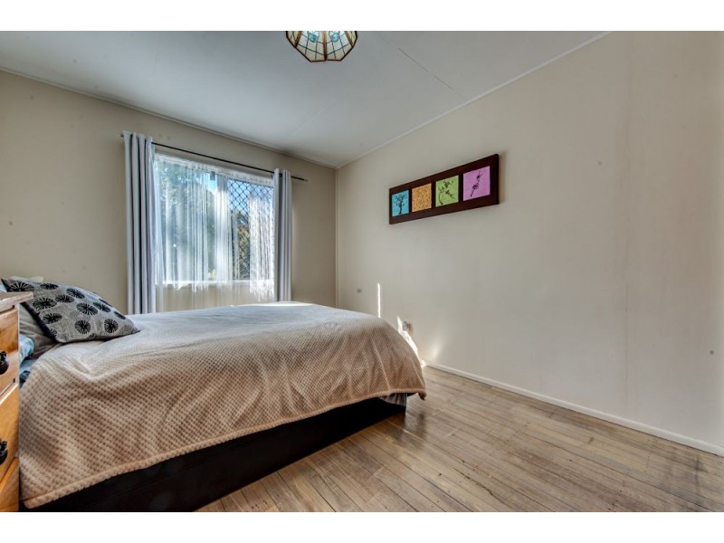 32 Bruce Road, Woodridge QLD 4114