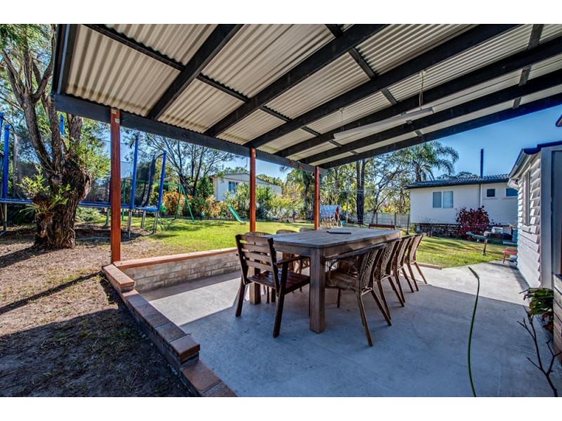 32 Bruce Road, Woodridge QLD 4114