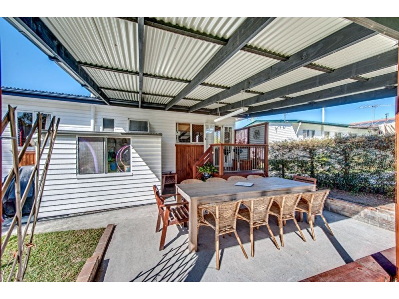 32 Bruce Road, Woodridge QLD 4114