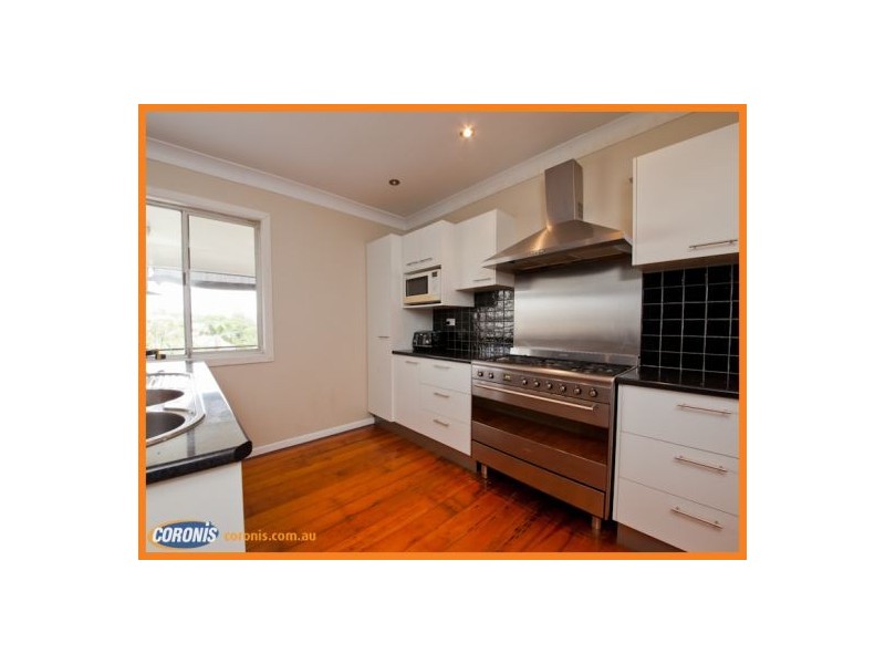 86 Windsor Road, Red Hill QLD 4059