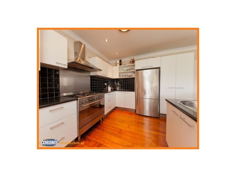 86 Windsor Road, Red Hill QLD 4059