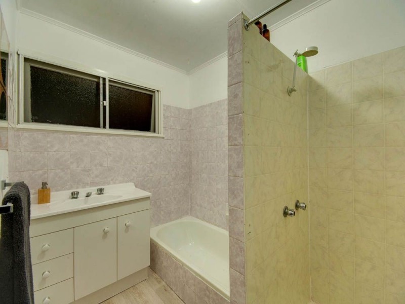 76 Araluen Street, Kedron QLD 4031