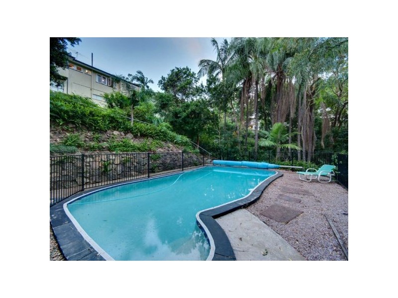 3 Plucks Road, Arana Hills QLD 4054