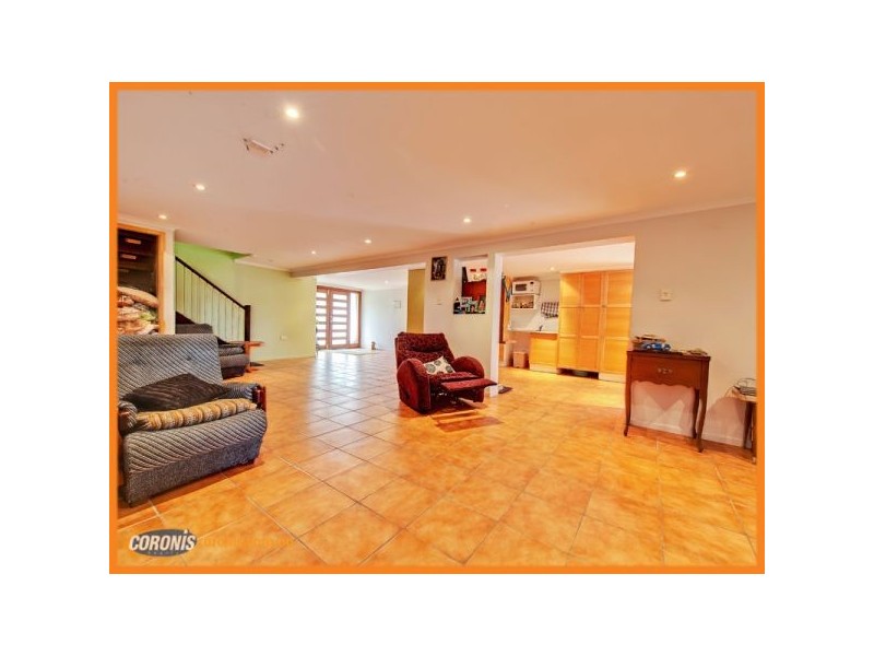 9 Burke Street, Woodridge QLD 4114