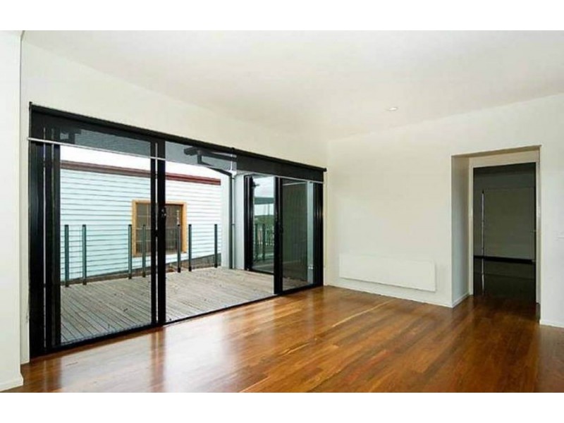 48 Viewpoint Drive, Springfield Lakes QLD 4300