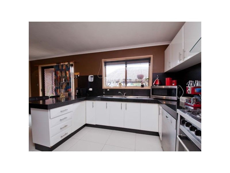 22 Rosewood Street, Daisy Hill QLD 4127