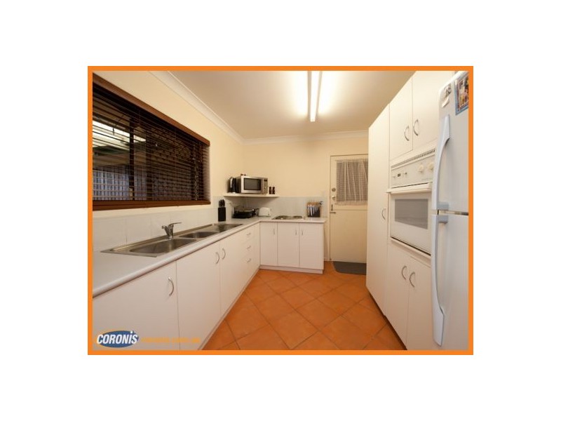 17 Jade Street, Albany Creek QLD 4035