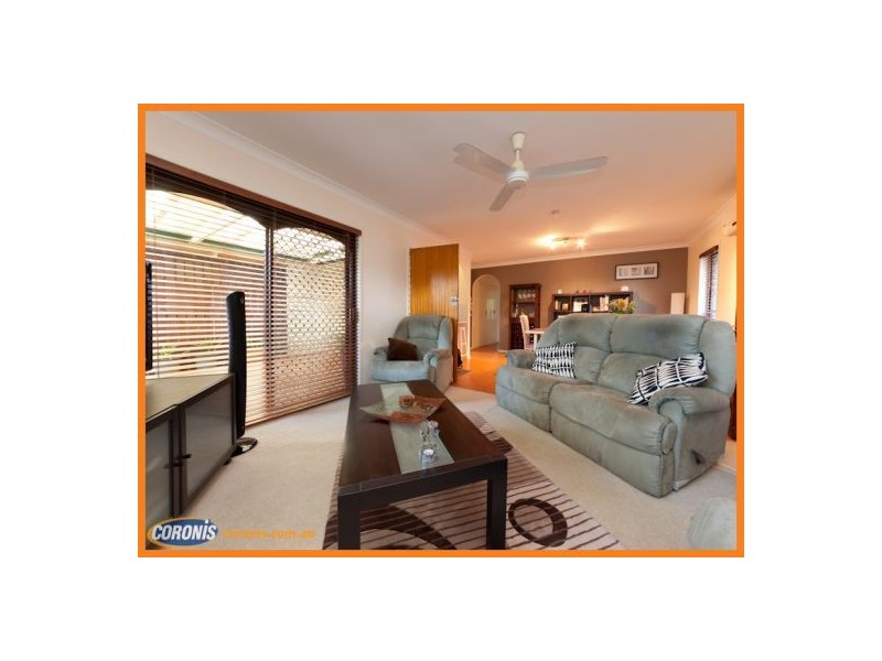 17 Jade Street, Albany Creek QLD 4035