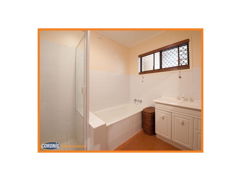 17 Jade Street, Albany Creek QLD 4035