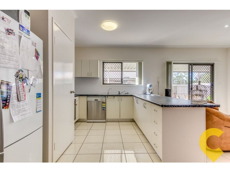 7 Voyager Street, Marsden QLD 4132