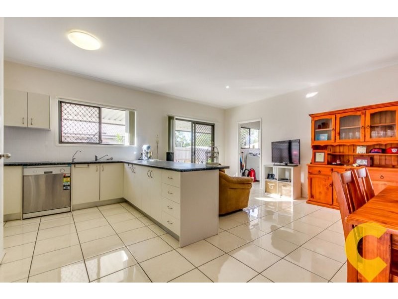 7 Voyager Street, Marsden QLD 4132