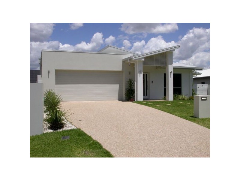 8 Dannenberg Street, Carseldine QLD 4034