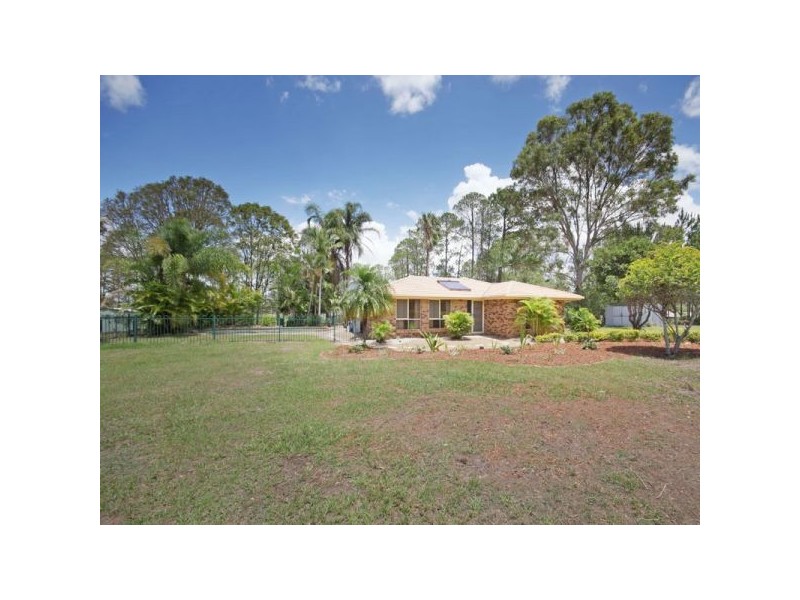 2 Bramston Court, Burpengary QLD 4505