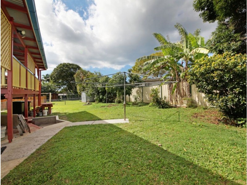 18 Cherry Street, Brighton QLD 4017