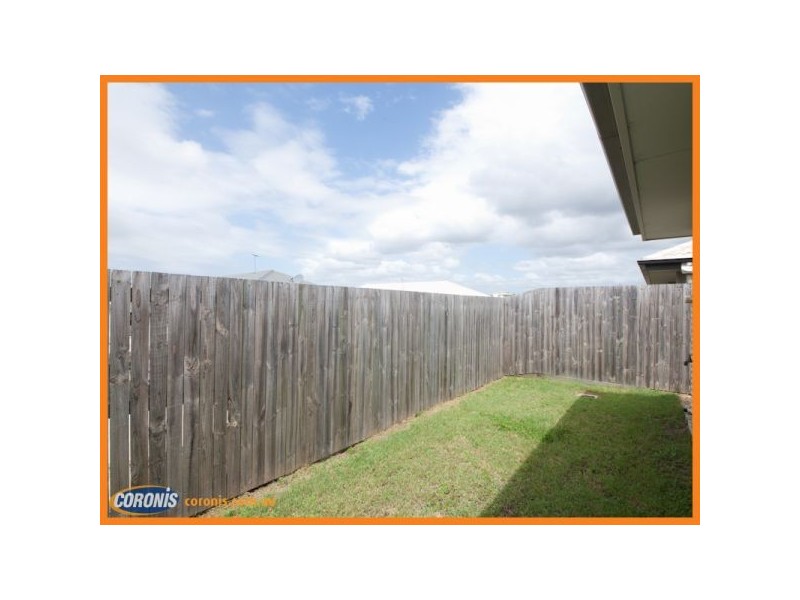 10 Severn Crescent, North Lakes QLD 4509