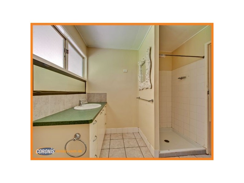 50 Kimmins, Camira QLD 4300