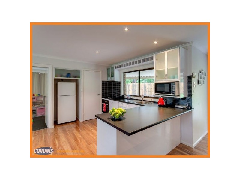 35 Livingstone Street, Strathpine QLD 4500