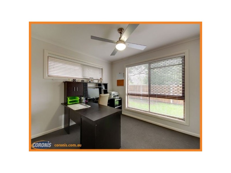 35 Livingstone Street, Strathpine QLD 4500