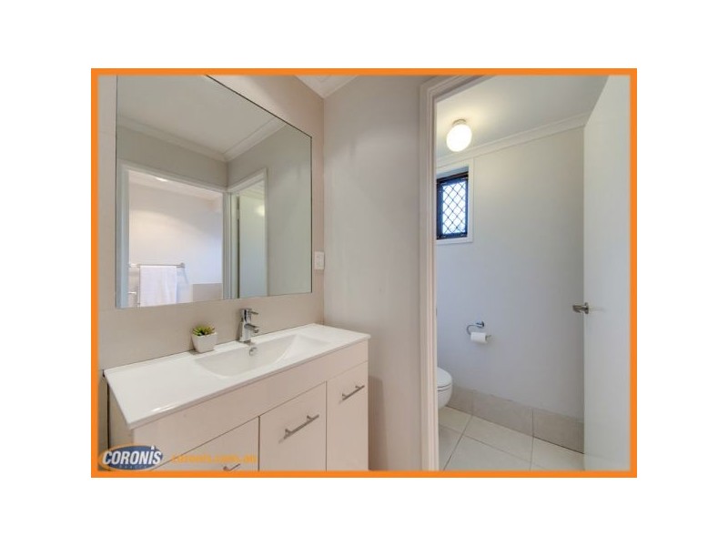 35 Livingstone Street, Strathpine QLD 4500