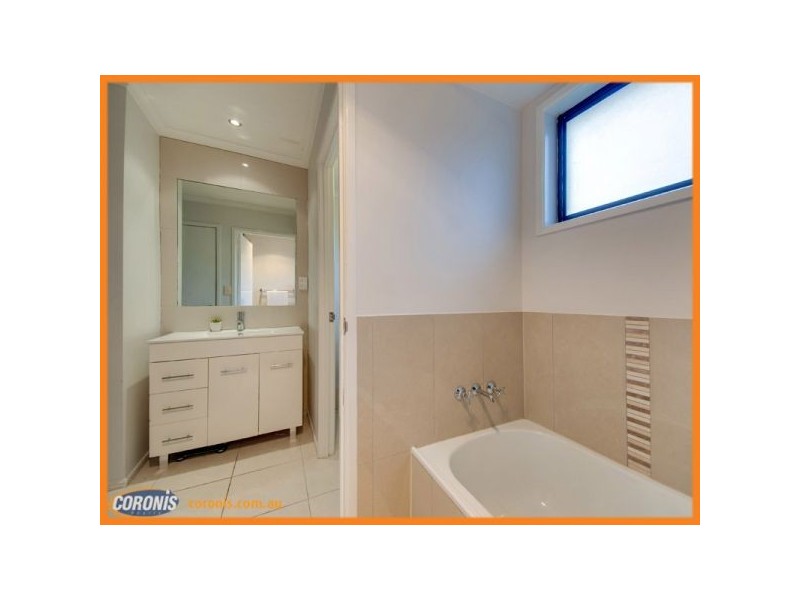 35 Livingstone Street, Strathpine QLD 4500