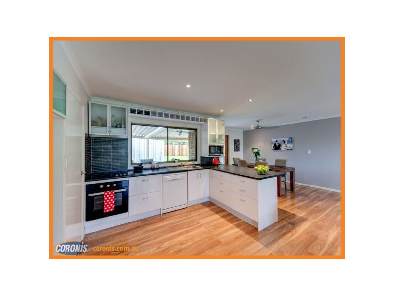 35 Livingstone Street, Strathpine QLD 4500