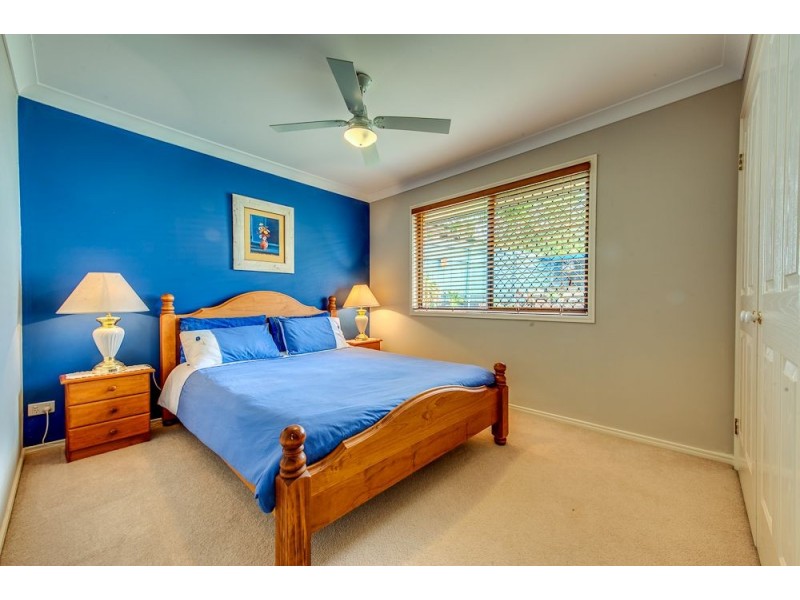 13 Camberwell Place, Forest Lake QLD 4078