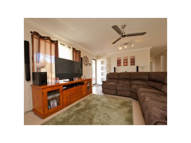 14 Holmes Court, Browns Plains QLD 4118