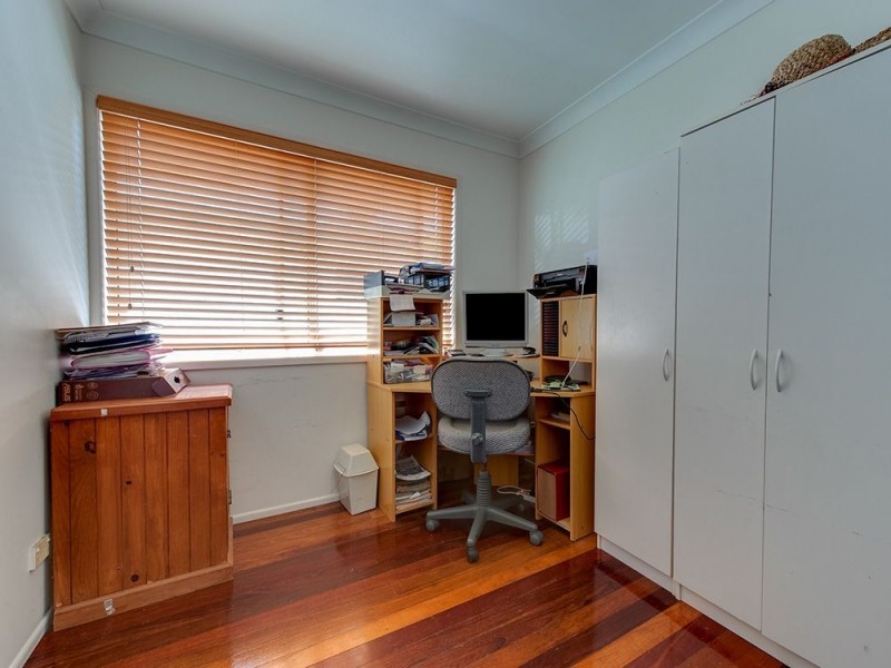 58 Longland Street, Redcliffe QLD 4020