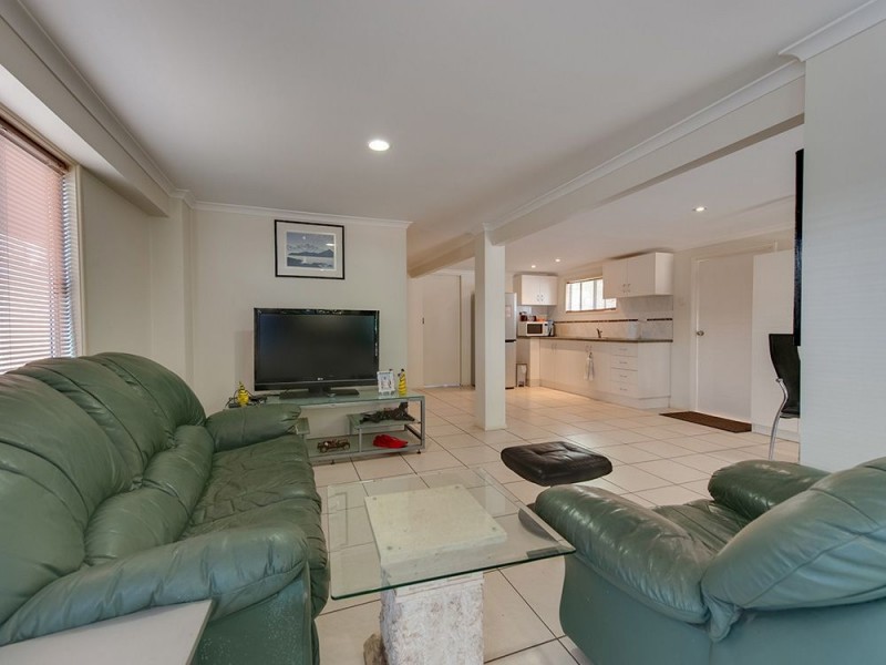 58 Longland Street, Redcliffe QLD 4020
