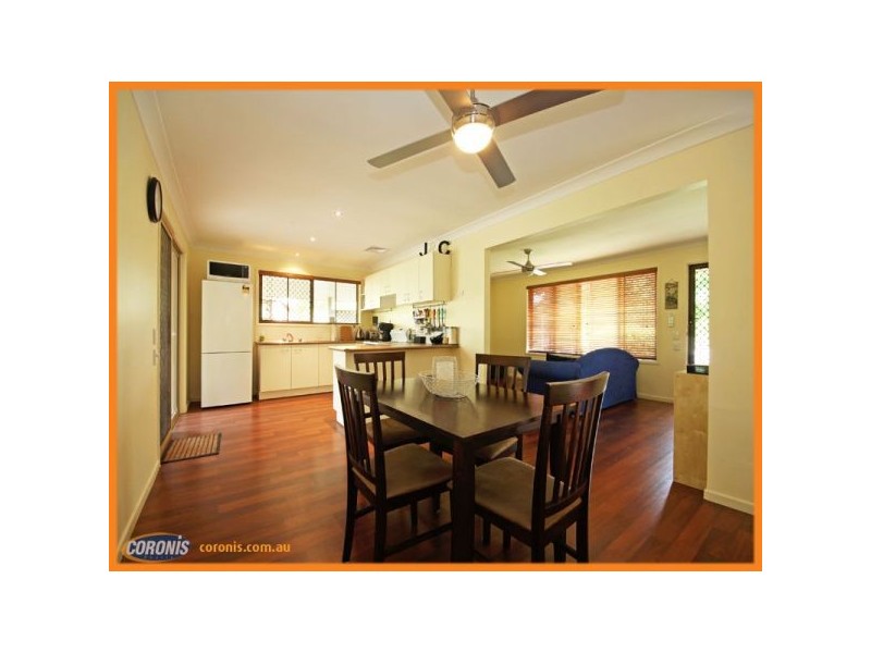 10 Poplar Place, Kallangur QLD 4503