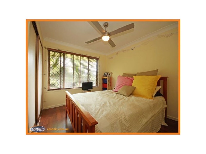 10 Poplar Place, Kallangur QLD 4503