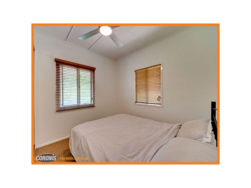 10 Kanangra Street, Stafford QLD 4053